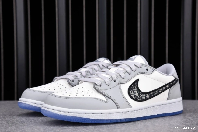 MaikeSneakers CN8607-002 X 1 DR JORDAN OG shoe box) LOW (DR 0630